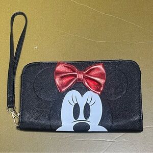 Disney Minnie Mouse Wristlet Zipper Wallet Phone Holder Bow Card Pouch Red Black